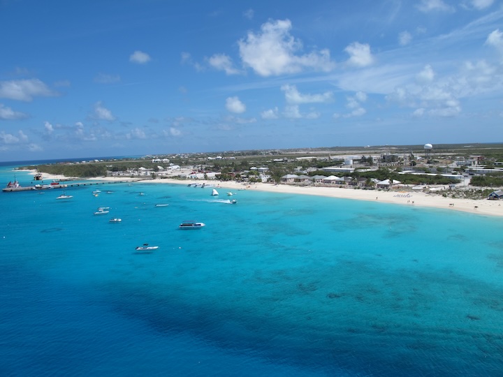 photo of the beach at the cruise port in Grand Turk